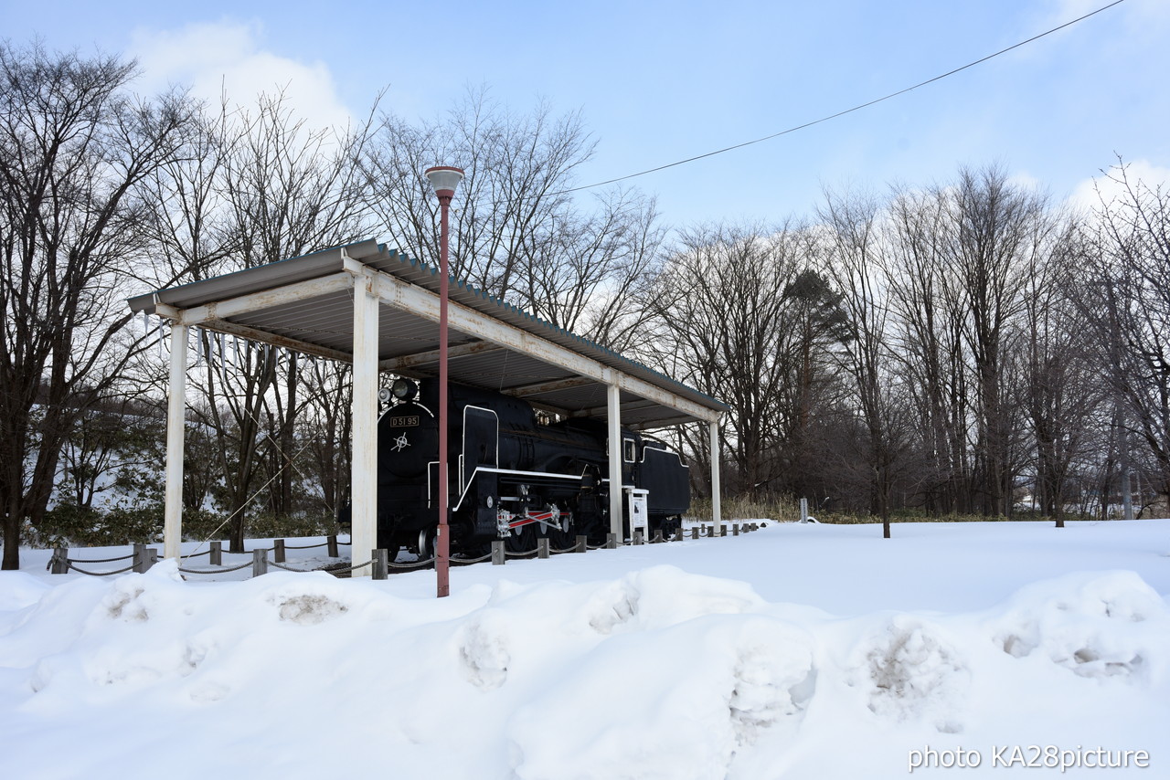 新得町・新得山スキー場　雪不足の今冬。待望のリフト営業開始！今後の降雪に期待しましょうo(^-^)o